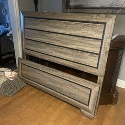 Queen Bed Frame Free