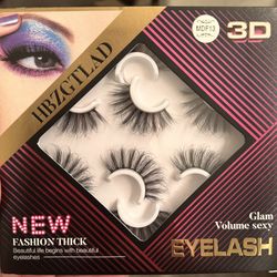 NEW false lashes