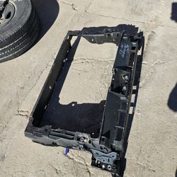 Volkswagen Arteon Radiator Support Oem 