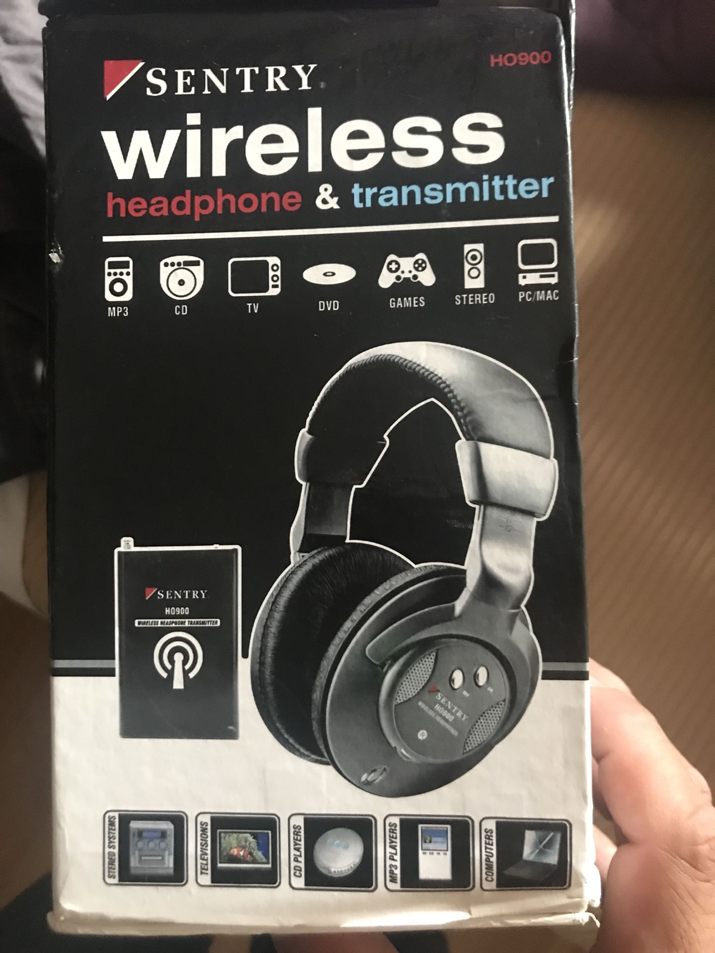 Sentry wireless headphone & transmitter