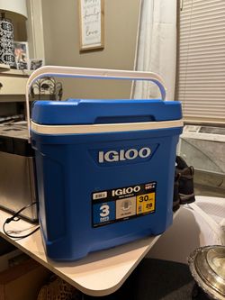 NEW 30 Gallon Cooler