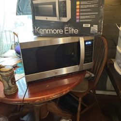 Kenmore Elite Microwave Oven
