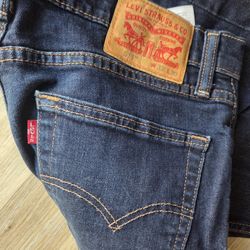 Levis