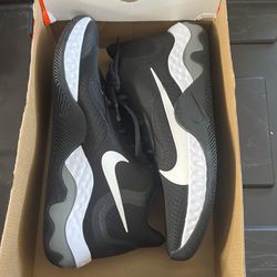 Nike Renew Elevate Size 11