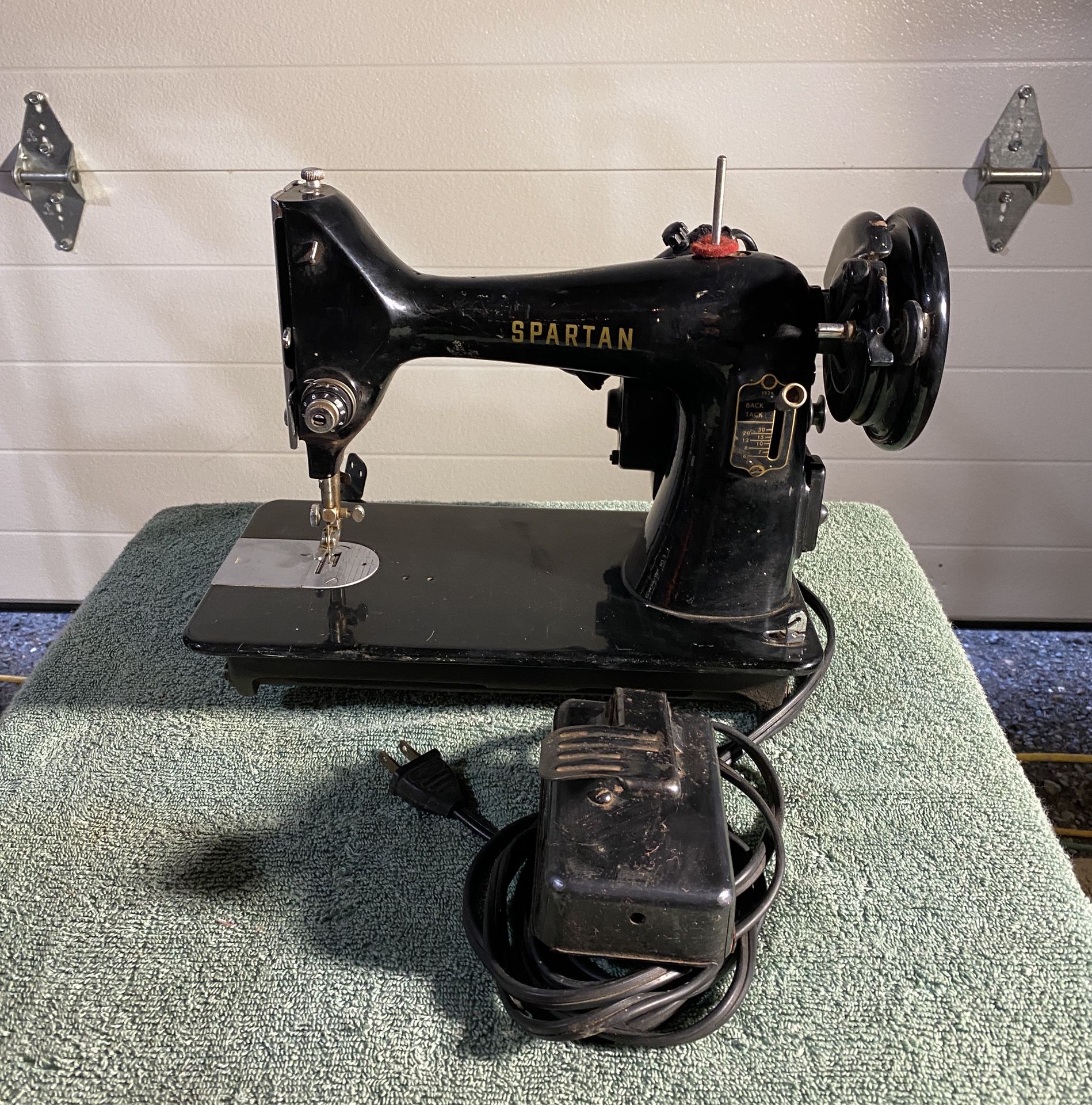 Vintage Sewing Machine