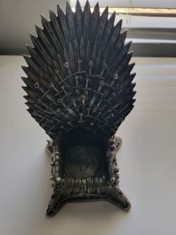 Game of Thrones Iron Throne Mini Collectible – 9” Statue