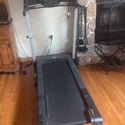 Treadmill 