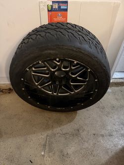 6 lug 22x12 hostile rim $100