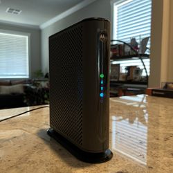  Motorola DOCSIS 3.1 Cable Modem