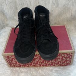 Like New In Box Vans Filmore Hi (Suede/Canvas) Size 11