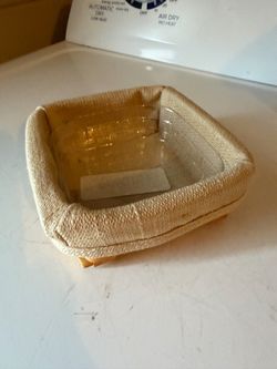 Small longaberger basket complete