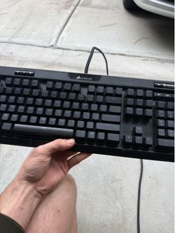 Corsair K95 RGB Platinum XT