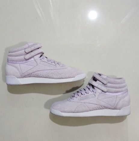 Reebok Vintage Lila Reboks Tennis Shoes - Women | Color: Lila | Size: 7