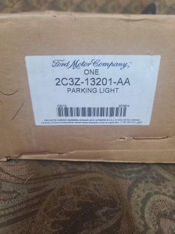 Ford Parking Light (2001-2005)