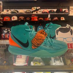 Nike Kyrie 6 Flintstones Oracle Aqua Size 6.5Y Grade School Shoes