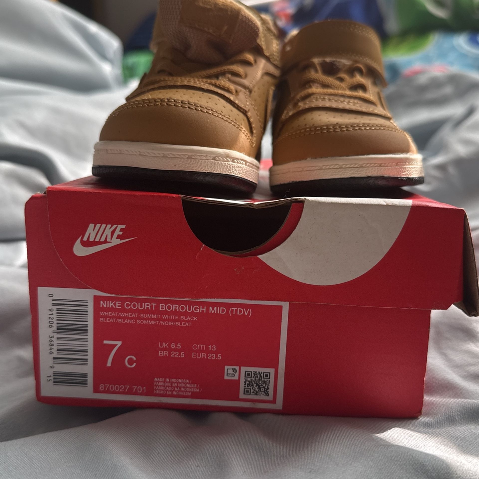 Nike size 7c