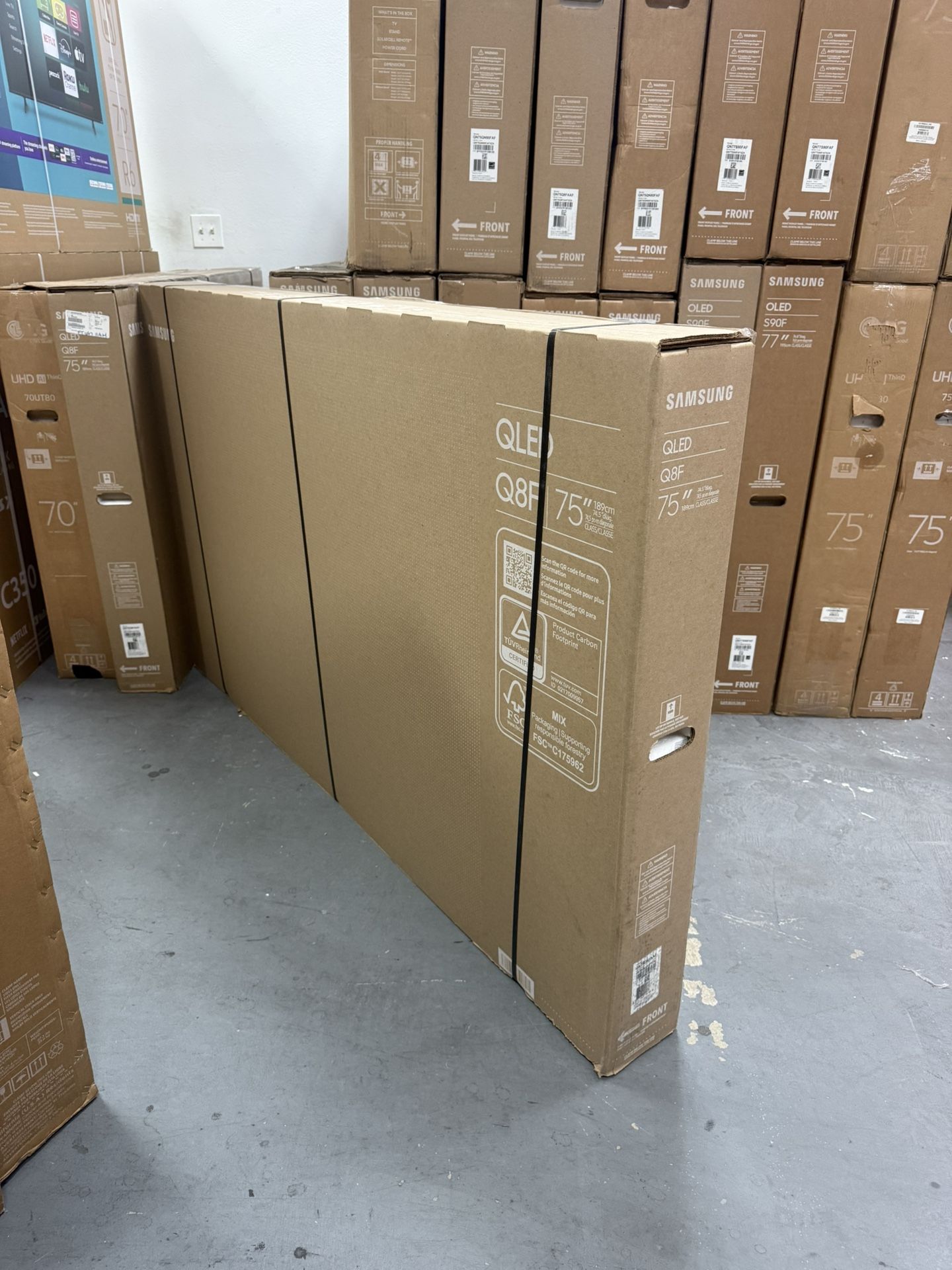 75” SAMSUNG QLED Q8F 4K HDR SMART TV