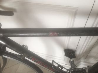 Trek 2300 Carbon Bicycle Size 50