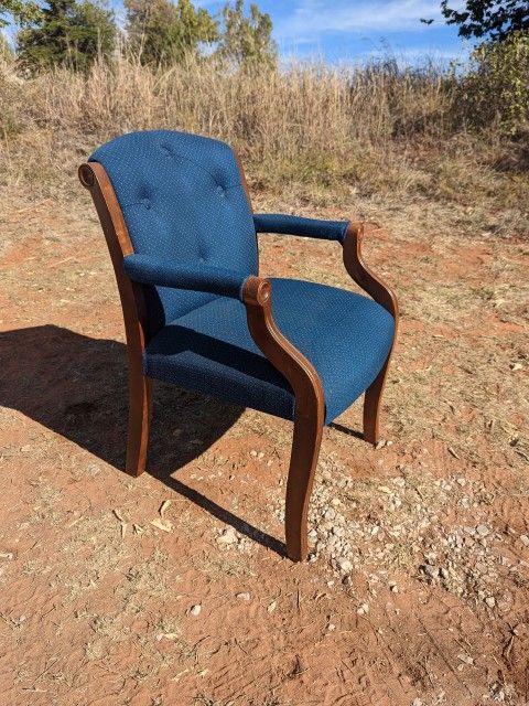 Unicor Guest Or Accent Chair