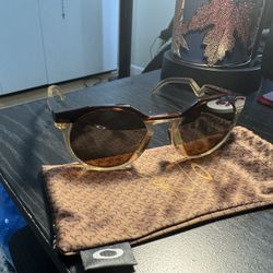 Oakley Sunglasses 