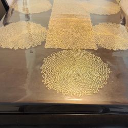 Hyndell Dining Table And 6 Chairs