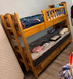 Twin Bunk Bed