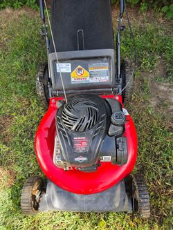 Yard Machine push lawnmower with bag