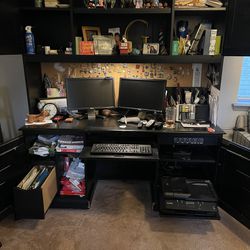 Desk with hutch And Cabinets