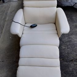 Reclining Vibrating Massage Chair