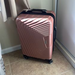 Medium Size Luggage PINK $30 