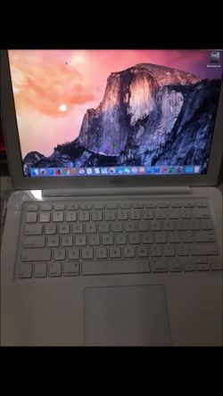 Apple MacBook