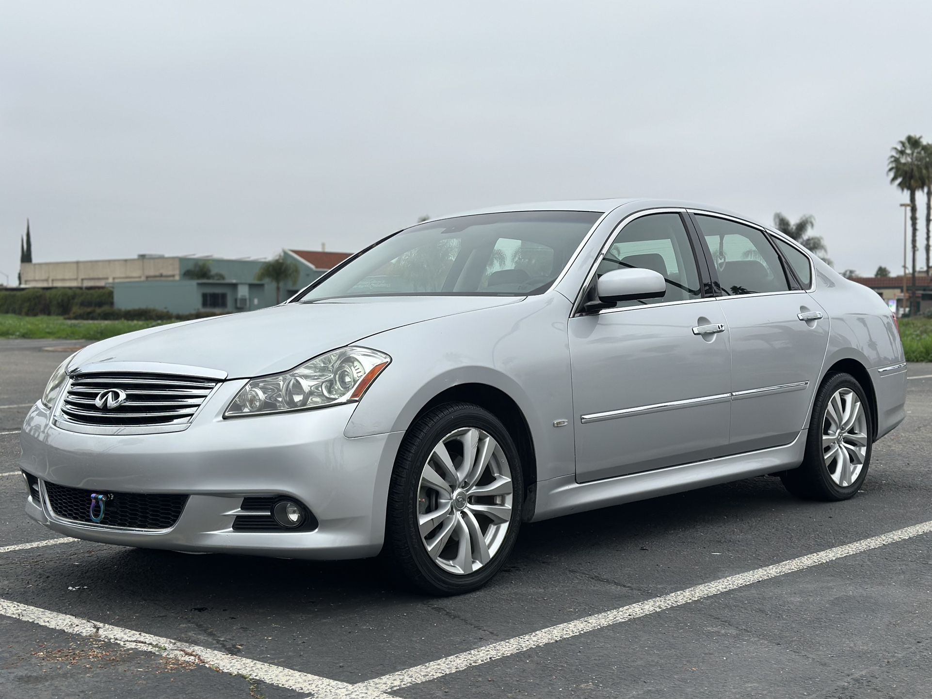 2010 Infiniti M35