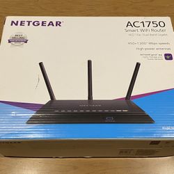 NETGEAR SMART WIFI ROUTER/USED