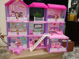 2 Dolls With House Furniture And Animals