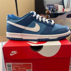 Nike Dunk Low Dark Marina Blue - 5Y