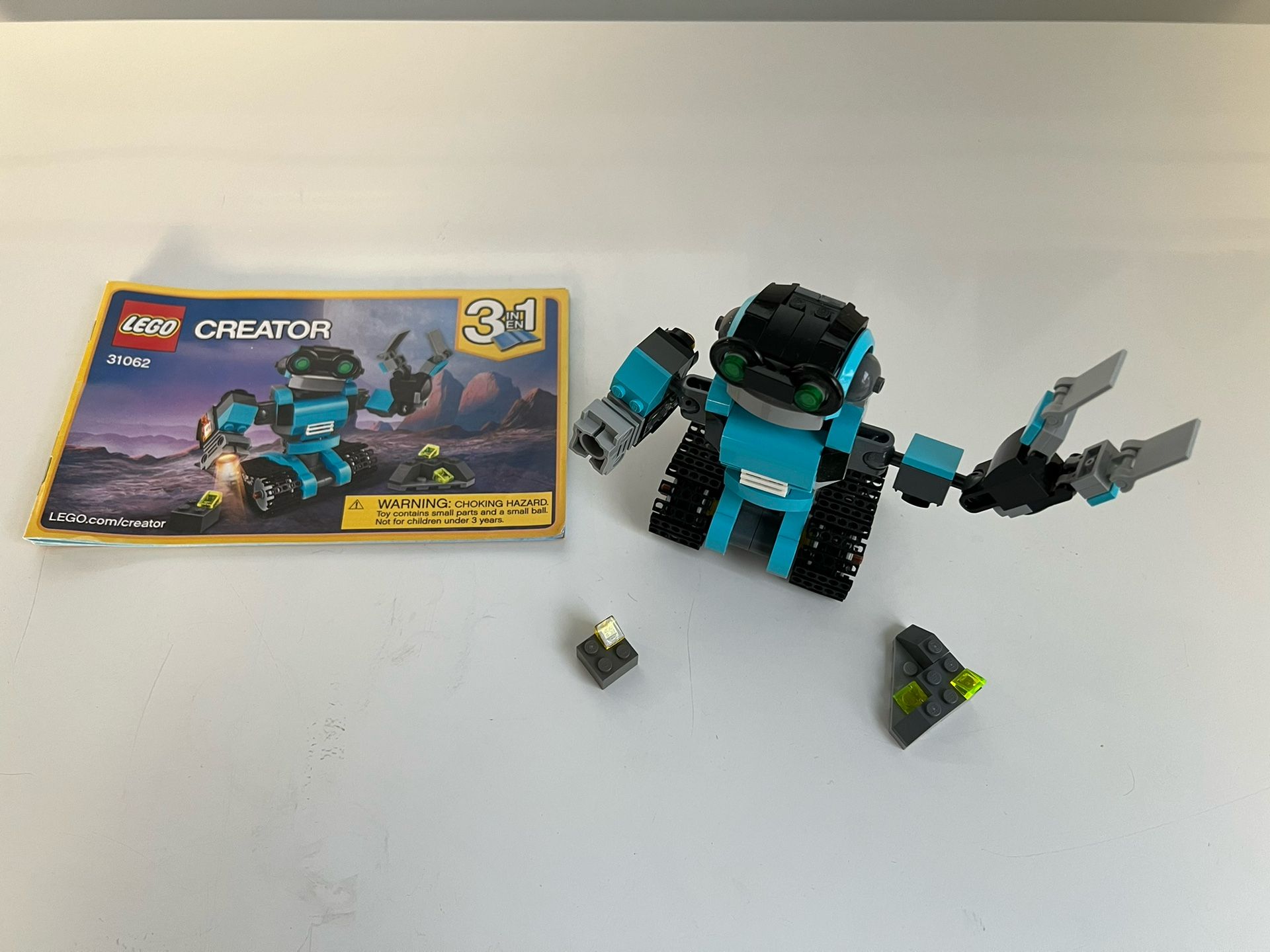 LEGO Creator set 31062: Robo Explorer, 3 In 1, robot-dog-bird