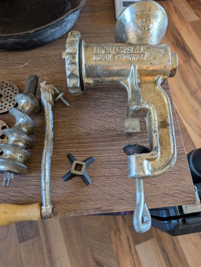 Universal Meat Grinder 