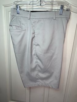 Men’s Nike Dri Fit Golf Shorts!!