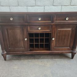 Solid Wood Buffet with wine rack 