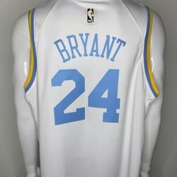 2022/23 #24 Kobe Bryant Lakers Classic Swingman White Jersey Size 2XL