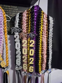 Graduation leis