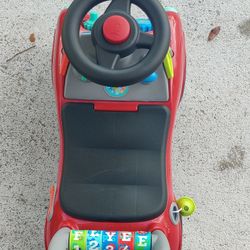 Radio Flyer Car Riding-On