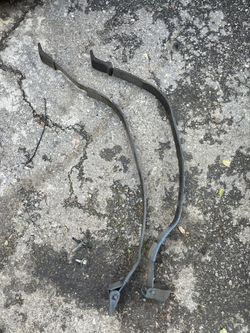 240sx S13 Hatch Gas Tank Straps.