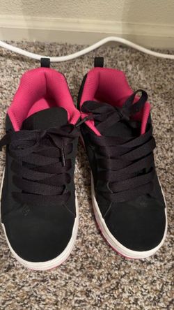 DC, Size 6 US, black, white & pink
