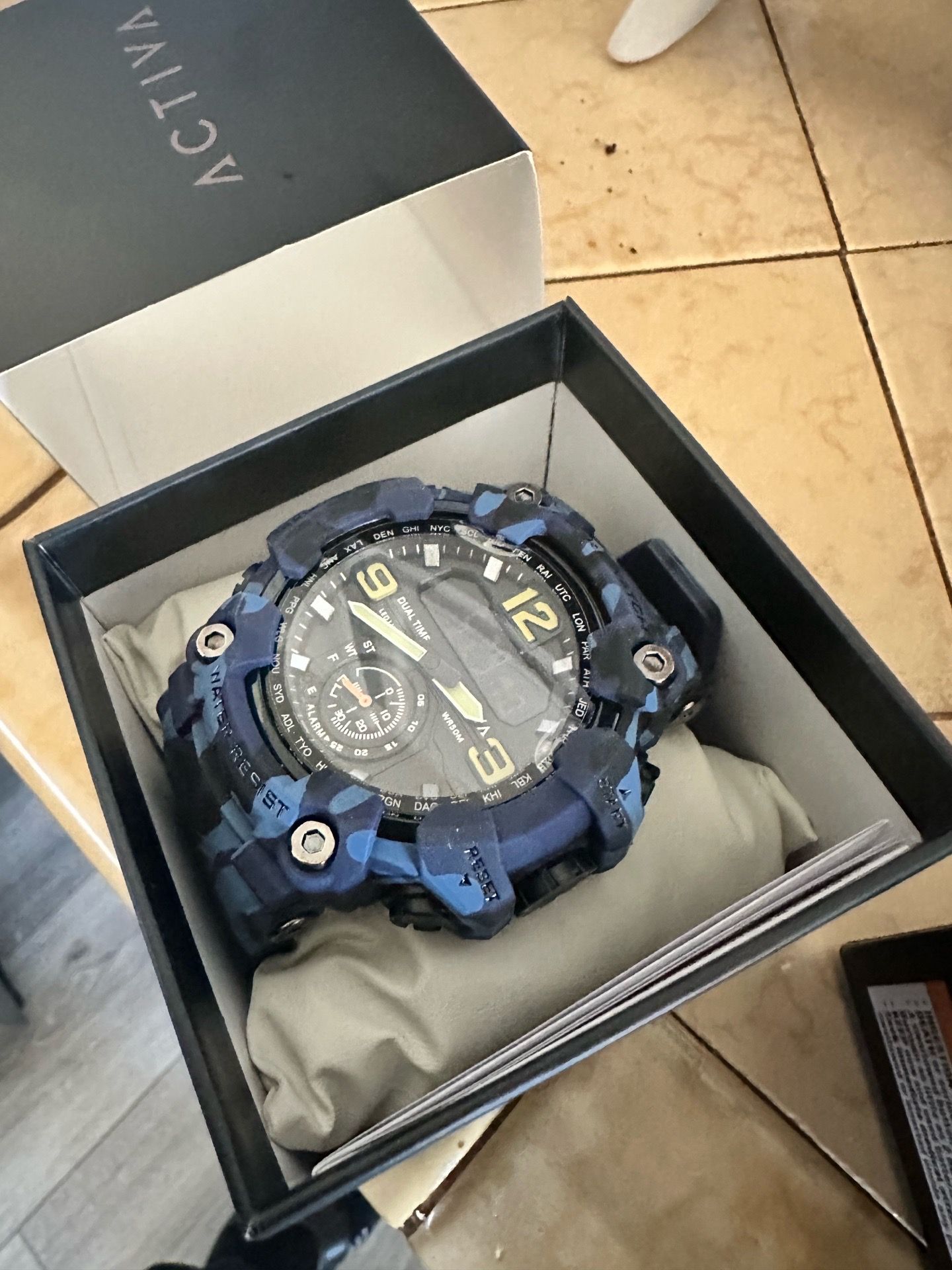 Mens watch Activa InVicta