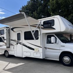 2012 Sun seeker by Forest River bunkhouse model