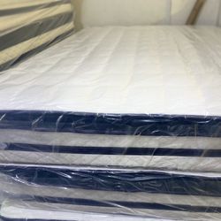 ✨Mattress pillow top✨ 💎All sizes 💎12” inches tall 🔵Queen $200 🟣Full $180 🟠Twin $150 🟡King$330 🔴Cal king $330 🔘 Delivery available🚛