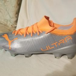 Puma Ultra 2.4 Size 8