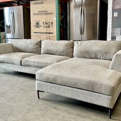 Thomasville Odette 2-piece Fabric Sectional Delivery Available 