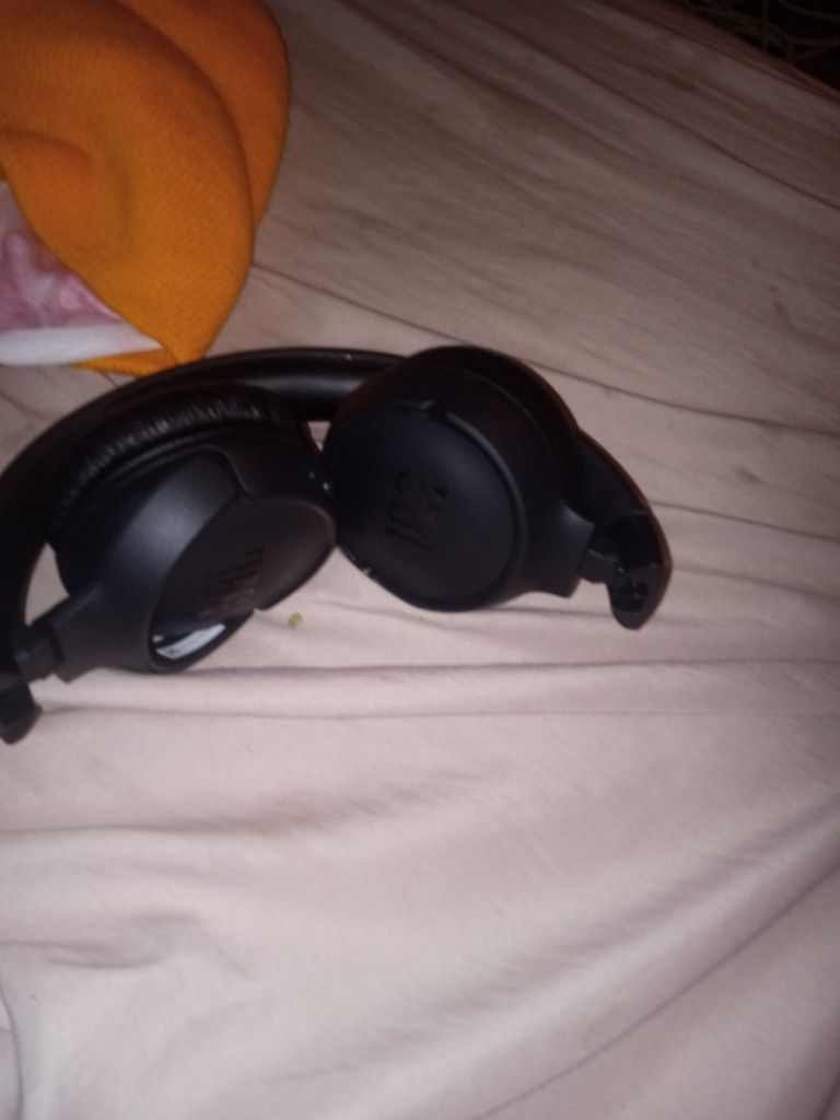 JBL Headphones Wireless